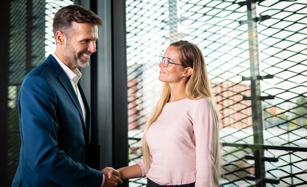 Aéos : le choix stratégique pour le recrutement à aix-en-provence